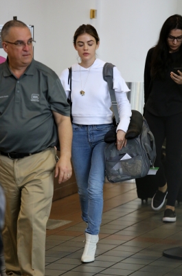 HQ
