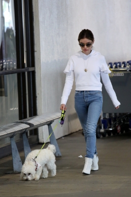 HQ
