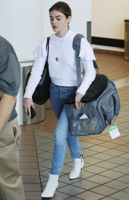 HQ
