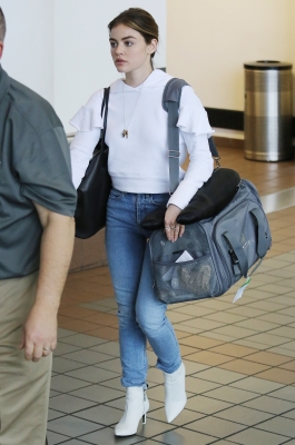 HQ
