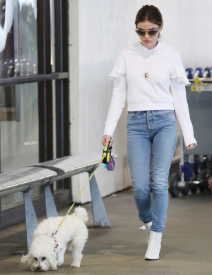 HQ
