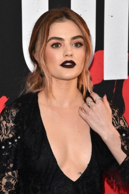 HQ
