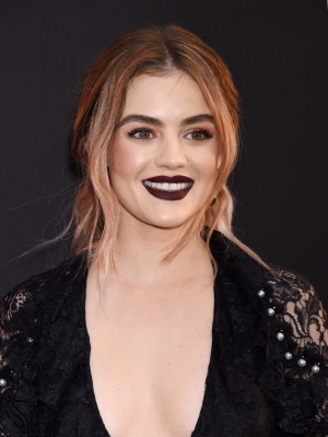 HQ

