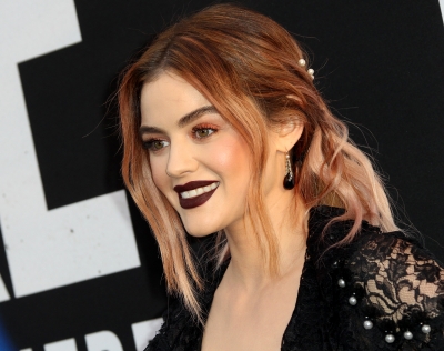 HQ
