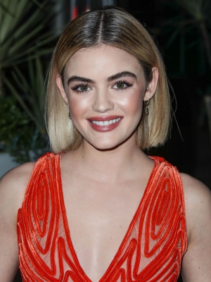 HQ
