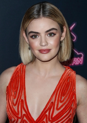 HQ
