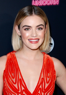 HQ
