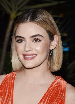 HQ
