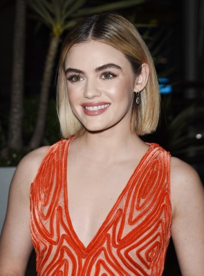 HQ
