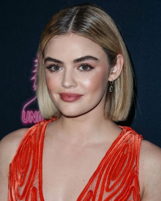 HQ

