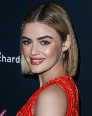 HQ
