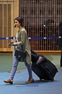 HQ
