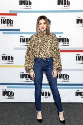 HQ
