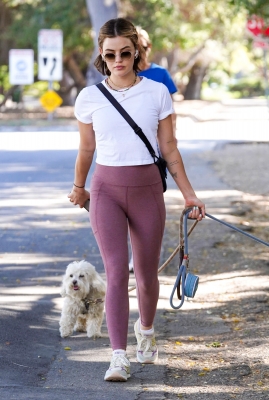 walkingdogs07032022-016.JPG