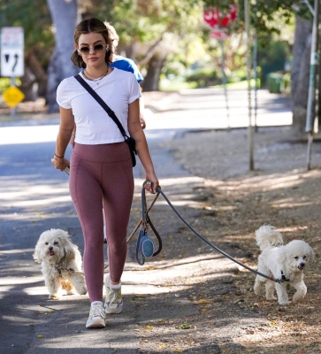 walkingdogs07032022-024.JPG