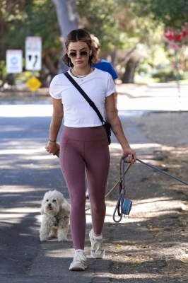 walkingdogs07032022-032.JPG