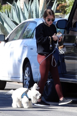 walkingela180221-007.jpg