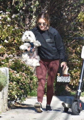 walkingela180221-013.jpg