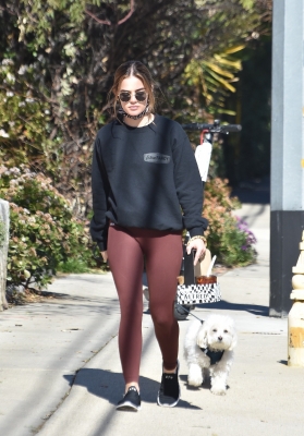 walkingela180221-018.jpg