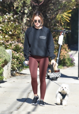 walkingela180221-022.jpg