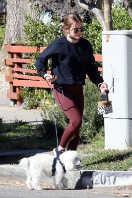 walkingela180221-042.jpg