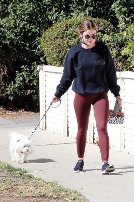 walkingela180221-046.jpg