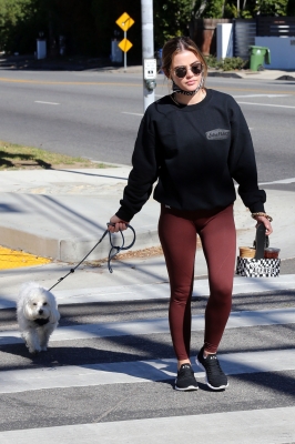 walkingela180221-059.jpg