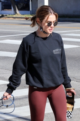 walkingela180221-061.jpg