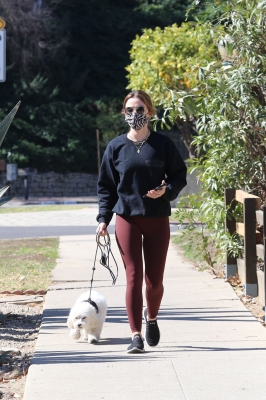 walkingela180221-077.jpg