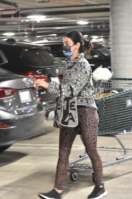 wholefoodsinstudiocity_020121_035.jpg