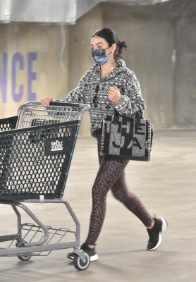 wholefoodsinstudiocity_020121_044.jpg
