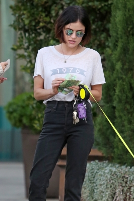 HQ
