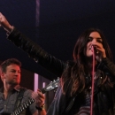 1025knix040214-001.jpg