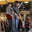 1041newcountry051214-016.jpg