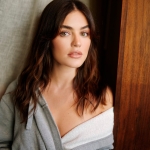 9b75e151-b53d-479c-bbdb-c912167b5a7e-cibellelevi-x-lucy-hale-altuzarra__04.jpeg