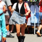 Filename=AT_THE_FLEA_MARKET_11-09-2011_14.jpg
Filesize=114KiB
Dimensions=266x400
Date added=Sep 23, 2015 AT_THE_FLEA_MARKET_11-09-2011_14.jpg