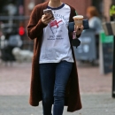 GrabsAnIcedCoffeeNov17-011.jpg