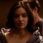 Katy_Keene_S01E10_Chapter_Ten_Gloria_1080p_AMZN_WEB-DL_DDP5_1_H_264-KiNGS_0023.jpg