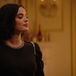 Katy_Keene_S01E10_Chapter_Ten_Gloria_1080p_AMZN_WEB-DL_DDP5_1_H_264-KiNGS_0154.jpg
