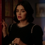 Katy_Keene_S01E10_Chapter_Ten_Gloria_1080p_AMZN_WEB-DL_DDP5_1_H_264-KiNGS_0426.jpg
