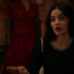Katy_Keene_S01E10_Chapter_Ten_Gloria_1080p_AMZN_WEB-DL_DDP5_1_H_264-KiNGS_0453.jpg