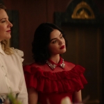 Katy_Keene_S01E10_Chapter_Ten_Gloria_1080p_AMZN_WEB-DL_DDP5_1_H_264-KiNGS_0558.jpg