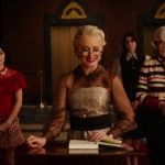 Katy_Keene_S01E10_Chapter_Ten_Gloria_1080p_AMZN_WEB-DL_DDP5_1_H_264-KiNGS_0575.jpg