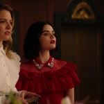 Katy_Keene_S01E10_Chapter_Ten_Gloria_1080p_AMZN_WEB-DL_DDP5_1_H_264-KiNGS_0581.jpg