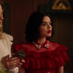 Katy_Keene_S01E10_Chapter_Ten_Gloria_1080p_AMZN_WEB-DL_DDP5_1_H_264-KiNGS_0602.jpg