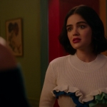 Katy_Keene_S01E10_Chapter_Ten_Gloria_1080p_AMZN_WEB-DL_DDP5_1_H_264-KiNGS_0928.jpg