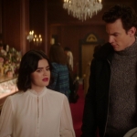 Katy_Keene_S01E10_Chapter_Ten_Gloria_1080p_AMZN_WEB-DL_DDP5_1_H_264-KiNGS_1155.jpg