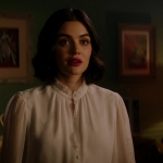 Katy_Keene_S01E10_Chapter_Ten_Gloria_1080p_AMZN_WEB-DL_DDP5_1_H_264-KiNGS_1463.jpg