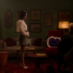 Katy_Keene_S01E10_Chapter_Ten_Gloria_1080p_AMZN_WEB-DL_DDP5_1_H_264-KiNGS_1468.jpg