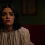 Katy_Keene_S01E10_Chapter_Ten_Gloria_1080p_AMZN_WEB-DL_DDP5_1_H_264-KiNGS_1475.jpg